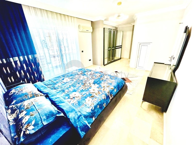 بنتهاوس 3+1 في منطقة أوبا