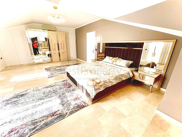 بنتهاوس 3+1 في منطقة أوبا