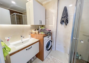 شقة 2 + 1 على الساحل الأول