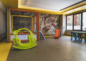 شقة 2 + 1 على الساحل الأول