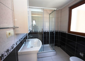 فيلا واسعة للبيع في بيليك من المالك مباشرة 