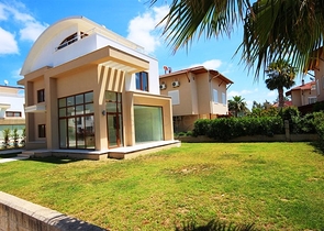 فيلا واسعة للبيع في بيليك من المالك مباشرة 