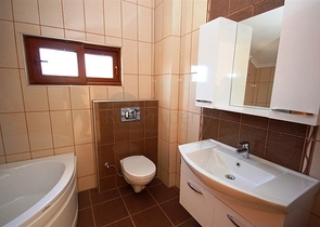 فيلا واسعة للبيع في بيليك من المالك مباشرة 