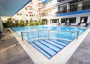 شقة من غرفتي نوم مع إطلالة بانورامية على البحر