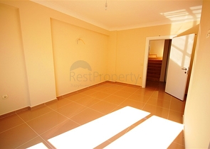 فيلا بثلاثة طوابق في بيليك 