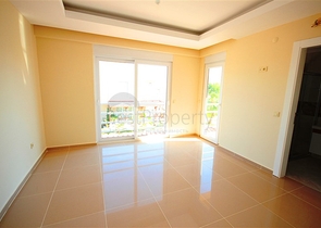 فيلا بثلاثة طوابق في بيليك 