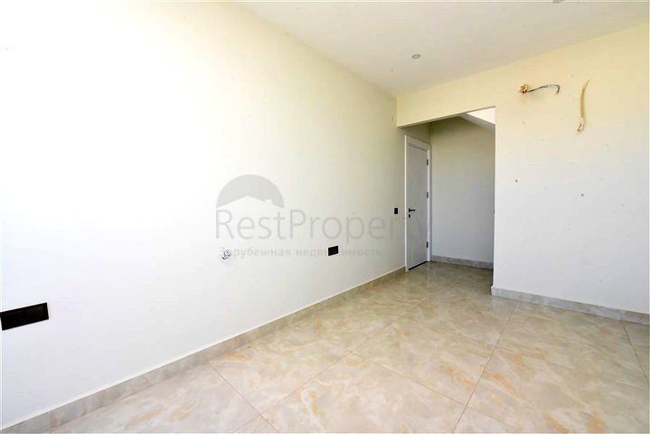 شقة ضخمة مطلة على 3+1 على الساحل الأول