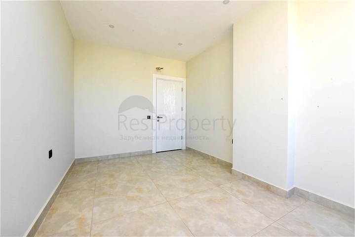 شقة ضخمة مطلة على 3+1 على الساحل الأول