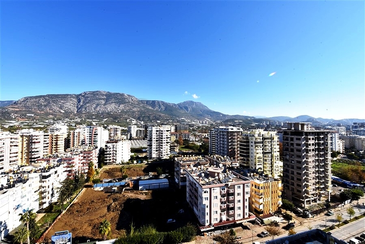 شقة ضخمة مطلة على 3+1 على الساحل الأول