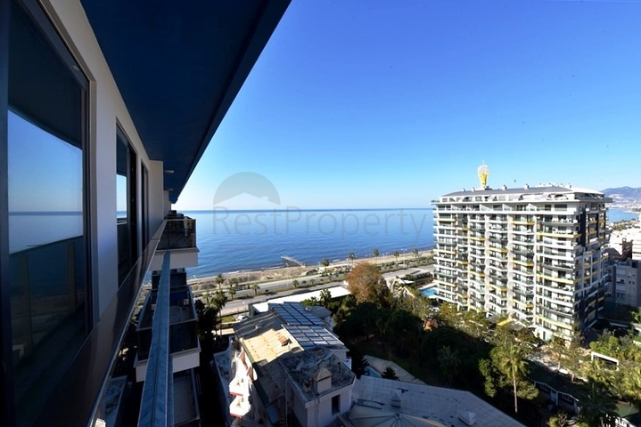 شقة ضخمة مطلة على 3+1 على الساحل الأول