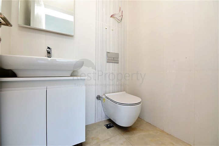 شقة ضخمة مطلة على 3+1 على الساحل الأول