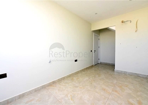 شقة ضخمة مطلة على 3+1 على الساحل الأول