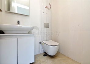 شقة ضخمة مطلة على 3+1 على الساحل الأول