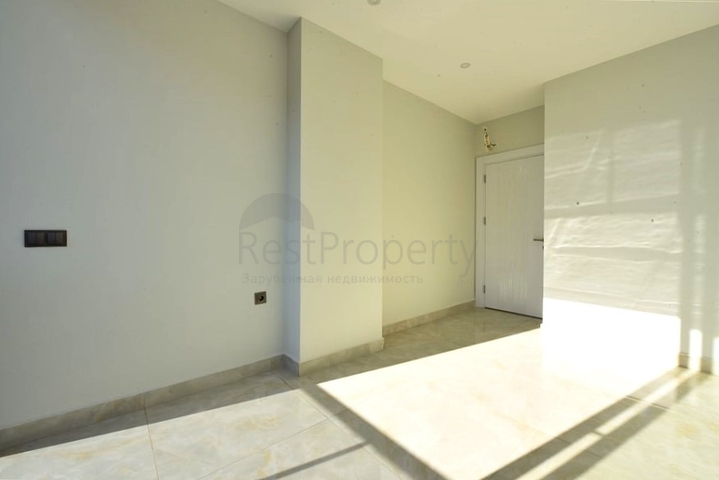 شقة 2 + 1 مع إطلالة بانورامية على البحر في منطقة محمودلار