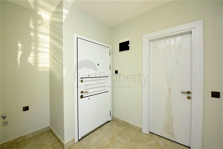 شقة 2 + 1 مع إطلالة بانورامية على البحر في منطقة محمودلار