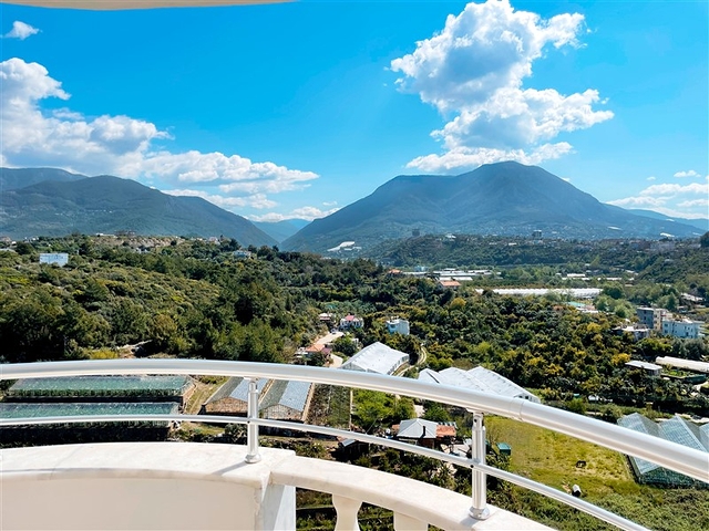 بنتهاوس 3 + 2 مطل على البحر في منطقة توسمور