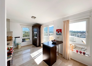 بنتهاوس 3 + 2 مطل على البحر في منطقة توسمور