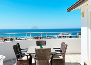 بنتهاوس 3 + 2 مطل على البحر في منطقة توسمور