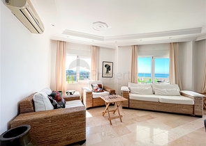 بنتهاوس 3 + 2 مطل على البحر في منطقة توسمور