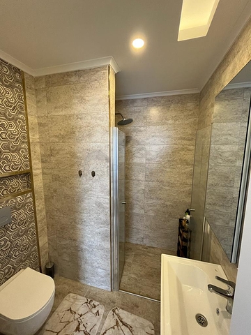 دوبلكس حديقة من طابقين 2 + 1 في منطقة أوبا 