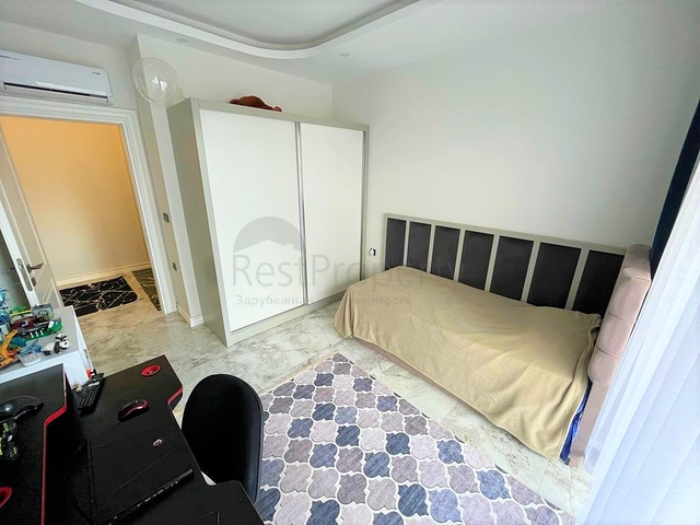 دوبلكس حديقة من طابقين 2 + 1 في منطقة أوبا 