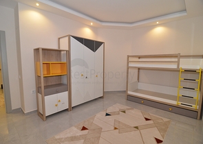 دوبلكس فاخرة -4 غرف وصالة - مفروشة بأناقة -ضمن مجمع انيق -في اوبا / الانيا 