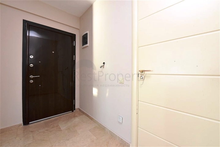 شقة فسيحة من غرفتي نوم على الساحل الأول