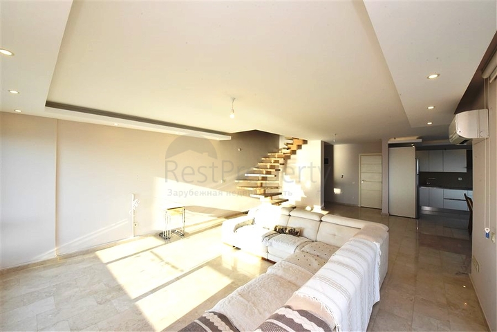 شقة فسيحة من غرفتي نوم على الساحل الأول