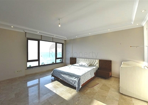 شقة فسيحة من غرفتي نوم على الساحل الأول