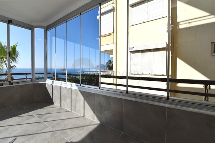 شقة مريحة 2 + 1 مطلة على البحر في توسمورا