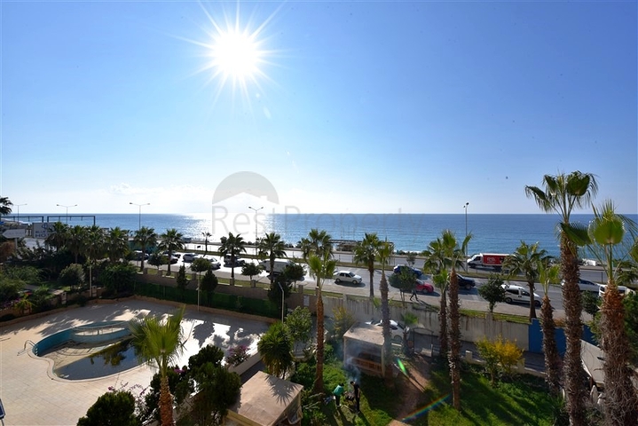 شقة مريحة 2 + 1 مطلة على البحر في توسمورا