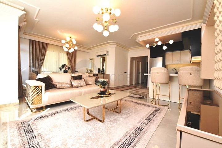 شقة مريحة 2 + 1 مطلة على البحر في توسمورا