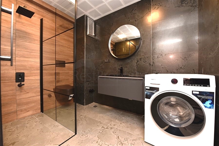 شقة مريحة 2 + 1 مطلة على البحر في توسمورا