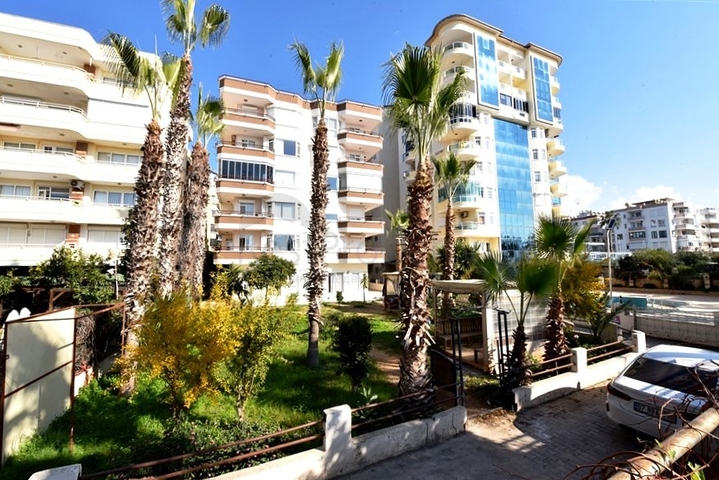 شقة مريحة 2 + 1 مطلة على البحر في توسمورا