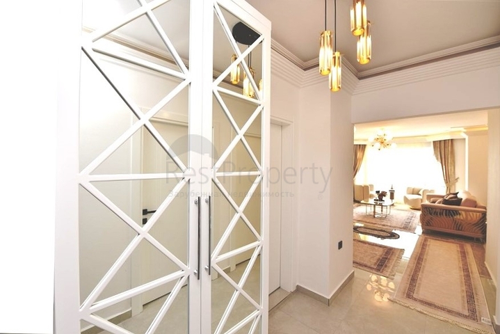 شقة مريحة 2 + 1 مطلة على البحر في توسمورا