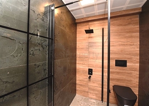 شقة مريحة 2 + 1 مطلة على البحر في توسمورا