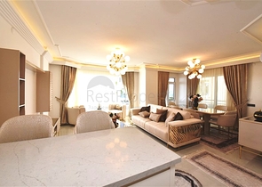 شقة مريحة 2 + 1 مطلة على البحر في توسمورا