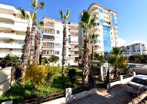 شقة مريحة 2 + 1 مطلة على البحر في توسمورا