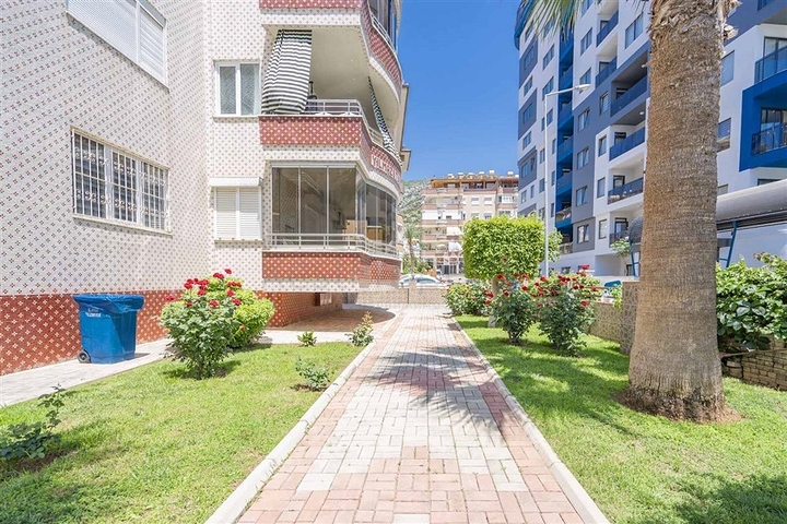 شقة من غرفتي نوم في منطقة شاطئ كليوباترا