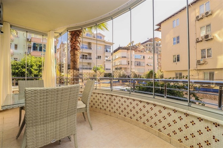 شقة من غرفتي نوم في منطقة شاطئ كليوباترا