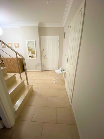 4 + 1 بنتهاوس في منطقة أوبا