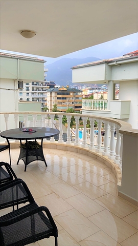 4 + 1 بنتهاوس في منطقة أوبا