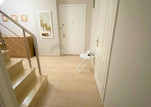 4 + 1 بنتهاوس في منطقة أوبا