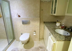 4 + 1 بنتهاوس في منطقة أوبا