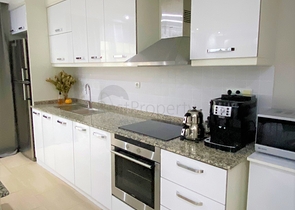 4 + 1 بنتهاوس في منطقة أوبا