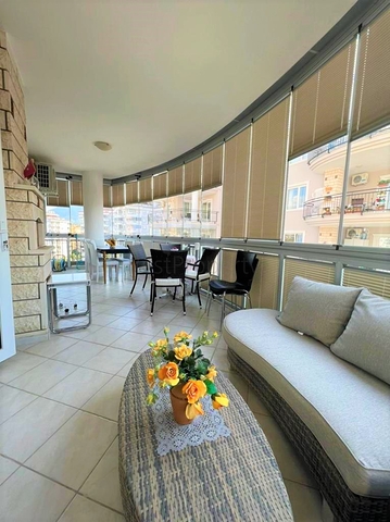 شقة 2+1 في منطقة توسمور بالقرب من البحر 