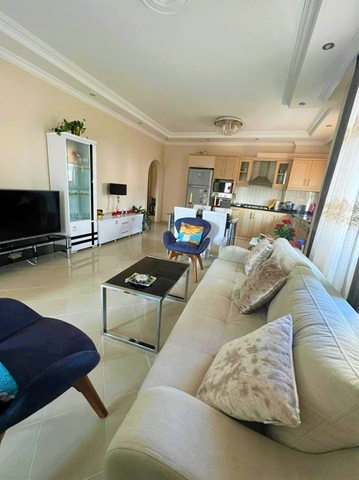 شقة 2+1 في منطقة توسمور بالقرب من البحر 