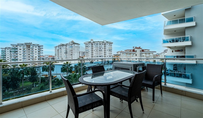 شقة 2+1 في مجمع من الدرجة الممتازة في منطقة سيكجيلي