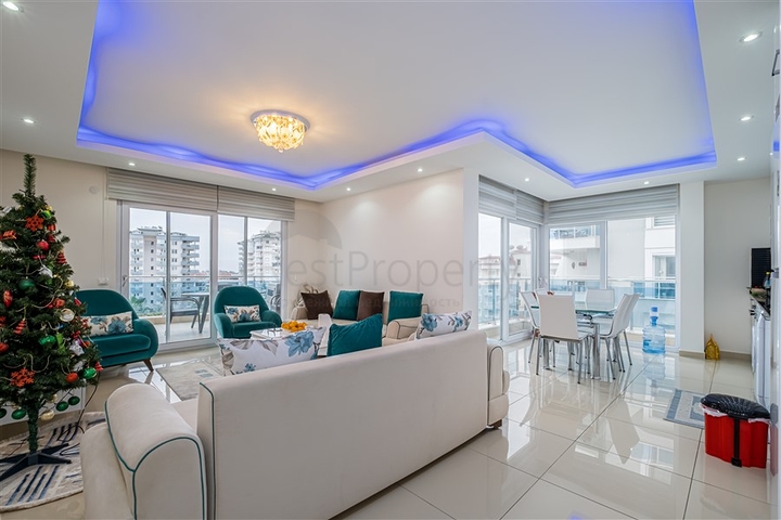 شقة 2+1 في مجمع من الدرجة الممتازة في منطقة سيكجيلي