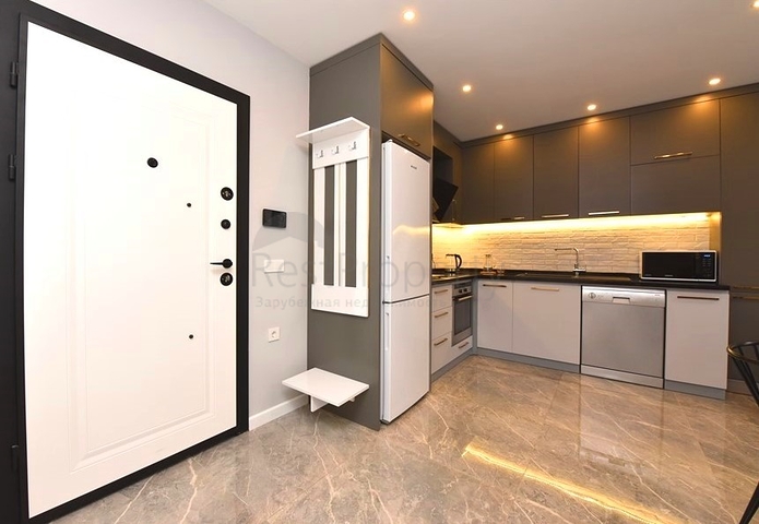 1 + 1 في وسط ألانيا